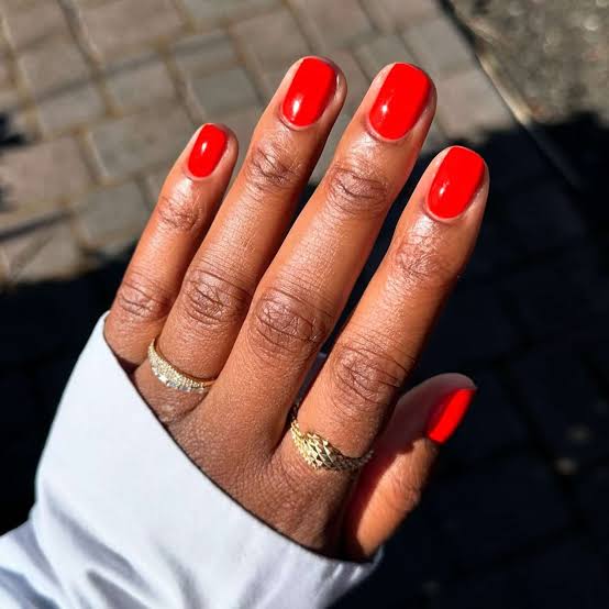 Vibrant Red Glossy Short Oval Nails Vibrant Red Glossy Short Oval Nails — Best Simple Short Nails