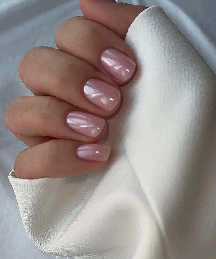 Milky Pink Pearlescent Sheen Short Square Nails Milky Pink Pearlescent Sheen Short Square Nails — Best Simple Short Nails