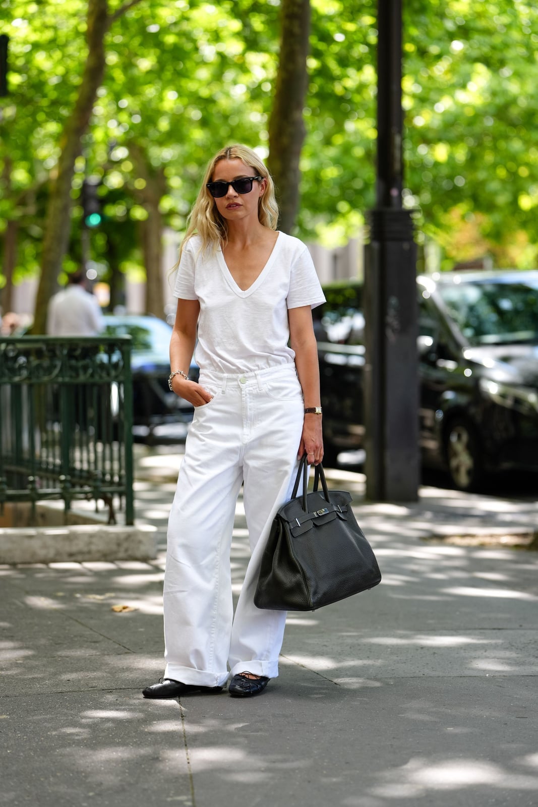 Monochromatic White Wide-Leg Denim Trousers — Best Trendy Outfits