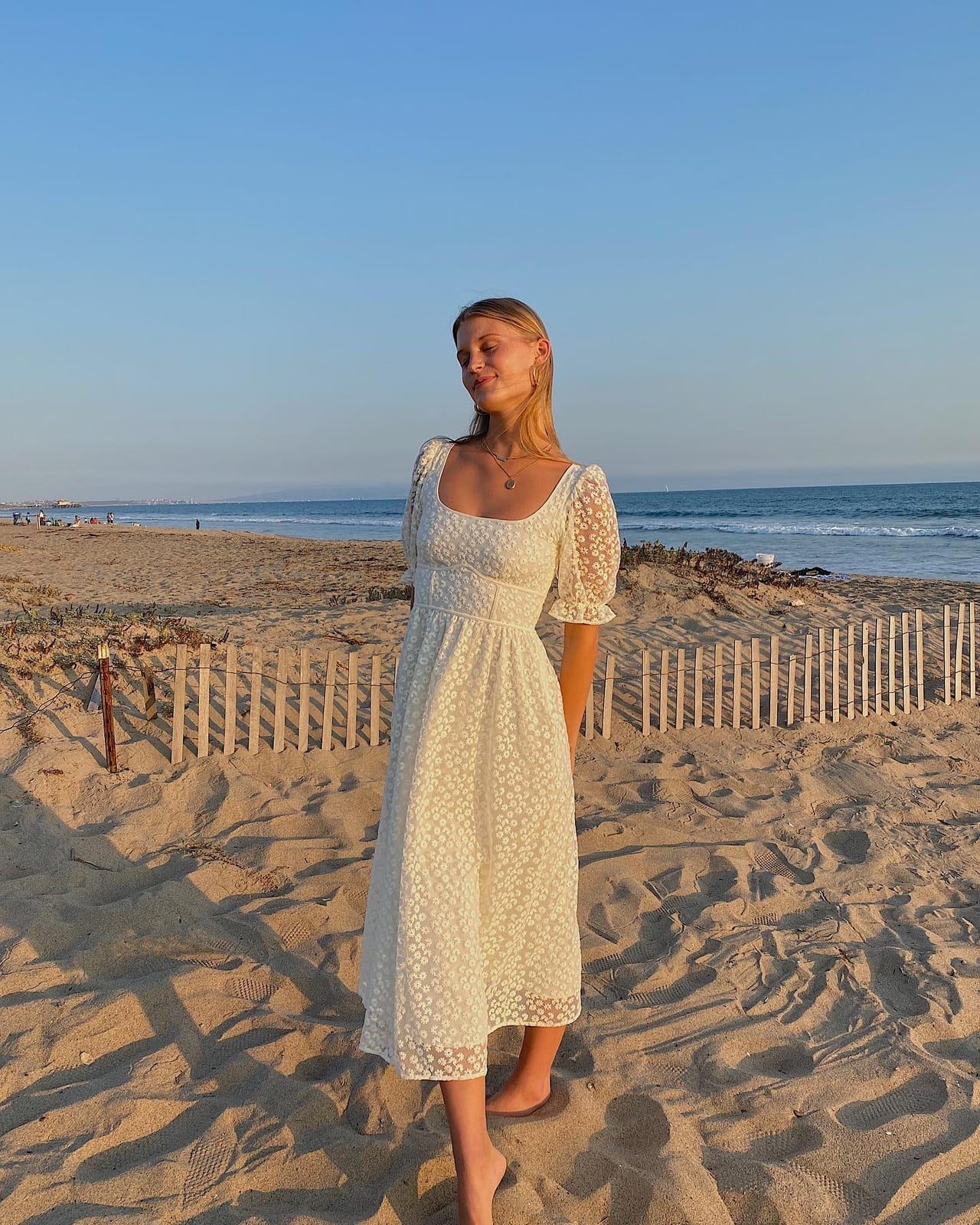 White Floral Midi Dress for Beach Days — Best Types of Dresses
