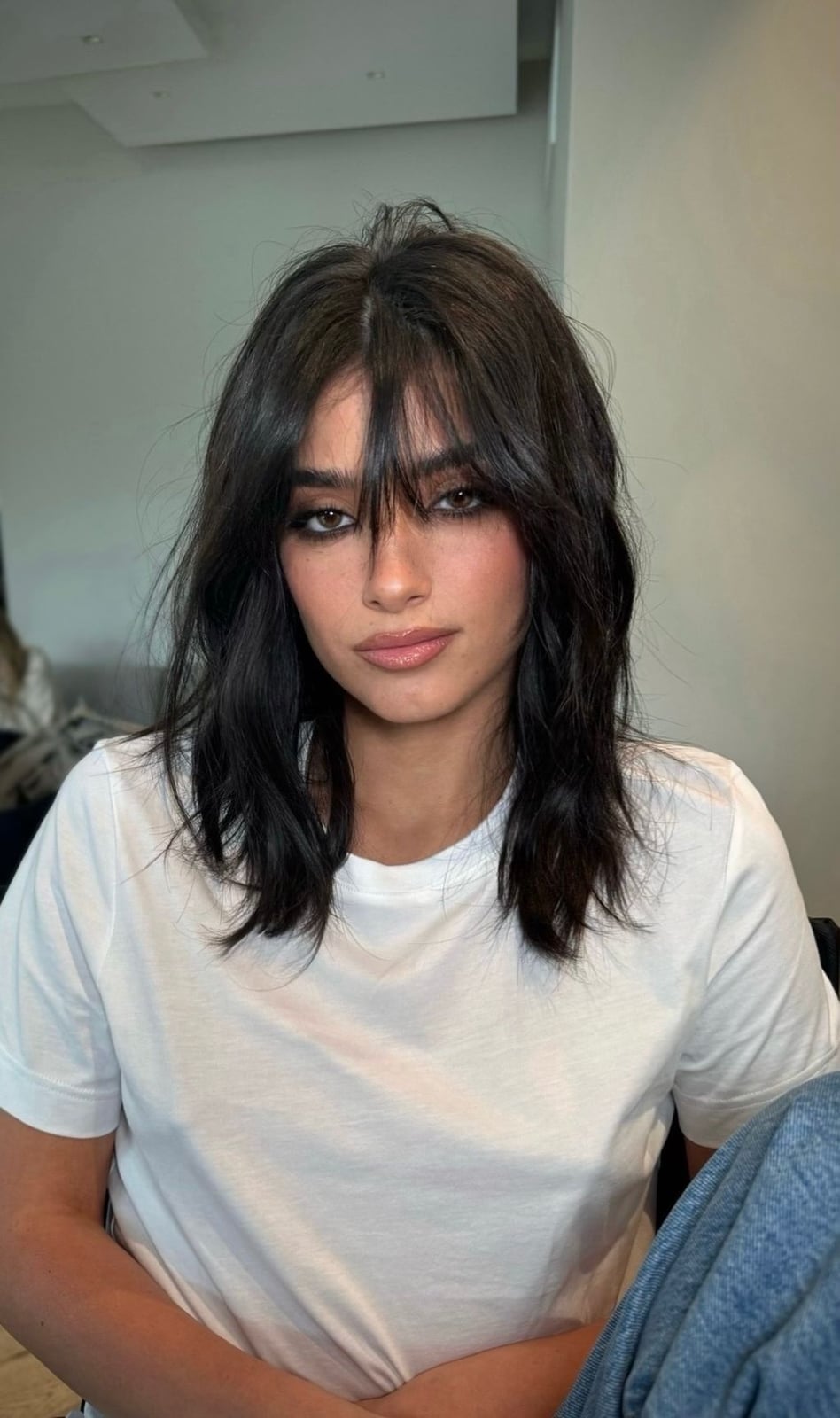 Dark Brown Sleek Collarbone Lob Dark Brown Sleek Collarbone Lob — Best Unique Hairstyles