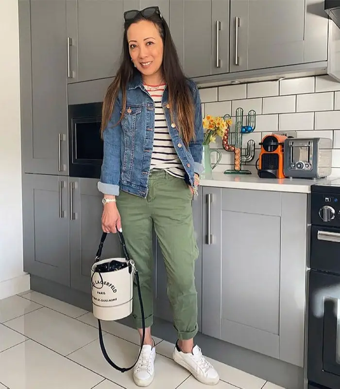 Green Cargo Pants with Striped T-Shirt and Denim Jacket Green Cargo Pants with Striped T-Shirt and Denim Jacket — Chic Green Cargo Pants Outfit
