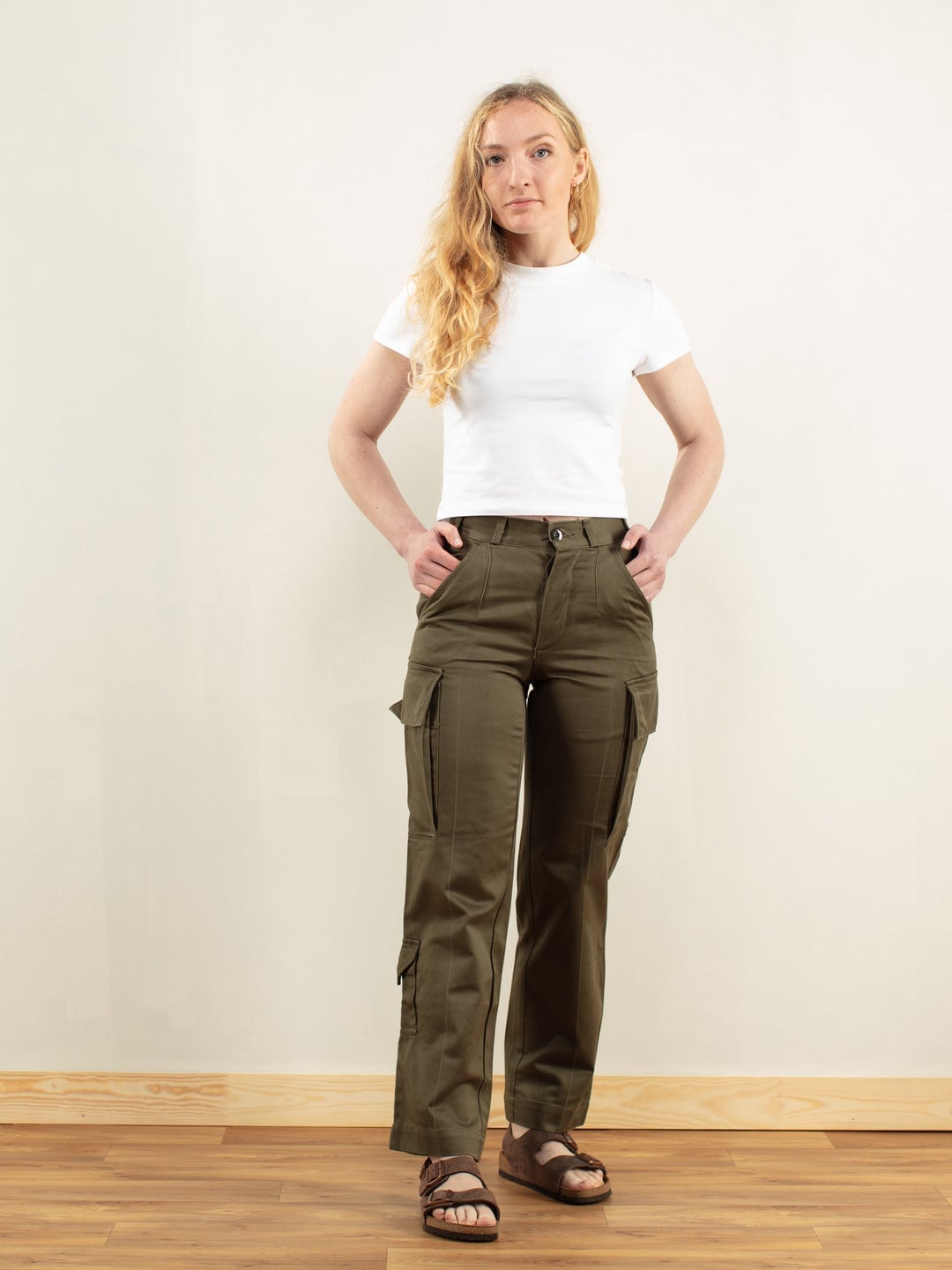 Olive Green Straight Leg Cargo Pants with White T-Shirt, Close-Up Take Olive Green Straight Leg Cargo Pants with White T-Shirt, Close-Up Take — Chic Green Cargo Pants Outfit