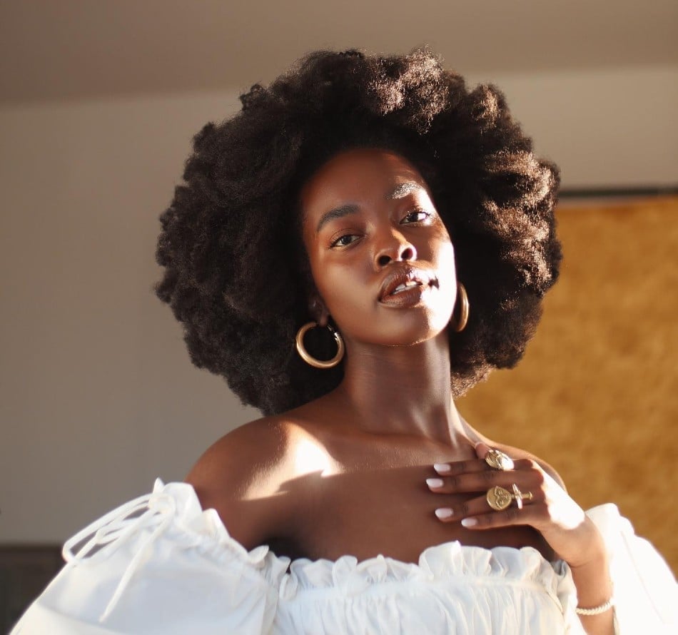 Voluminous Mid-Back Afro Voluminous Mid-Back Afro — Classy 4c Hairstyles