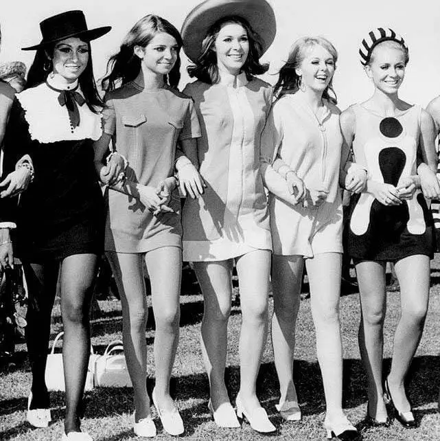 Assorted 60s Mini Dresses and Skirts — Classy 60s Outfits