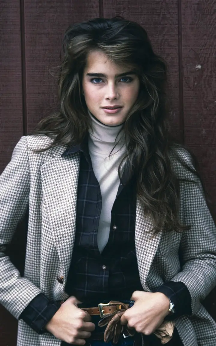 Layered Houndstooth Blazer and Plaid Shirt Layered Houndstooth Blazer and Plaid Shirt — Classy 80s Style