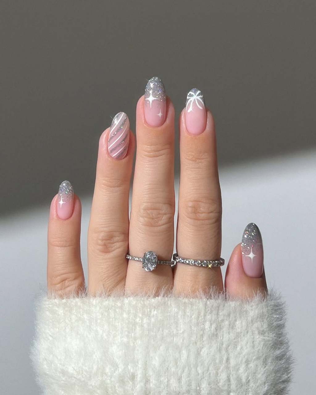 Almond Glitter Tips With Star Accents Almond Glitter Tips With Star Accents — Classy Anniversary Nails