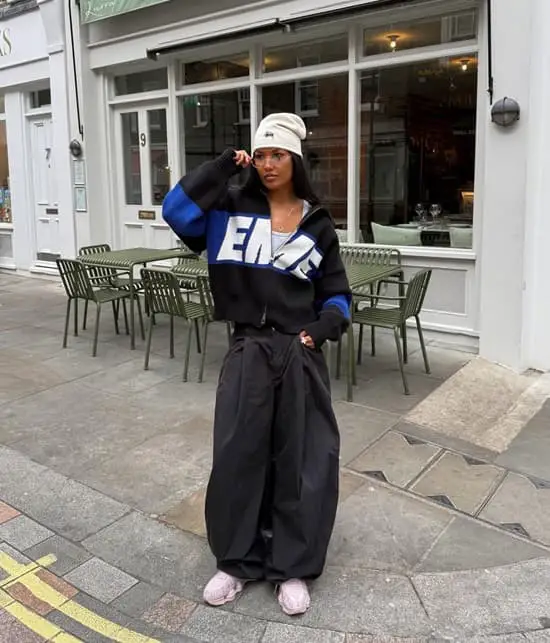 Voluminous Cargo Pants With Zip-Up Jacket Voluminous Cargo Pants With Zip-Up Jacket — Classy Baggy Outfits