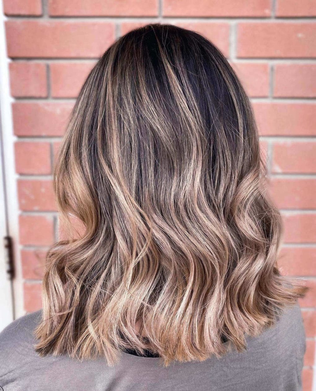 Collarbone Lob With Ash Blonde Transition Collarbone Lob With Ash Blonde Transition — Classy Balayage Hair