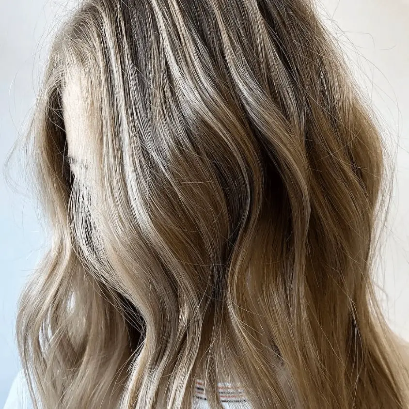 Sand Blonde Balayage Lob With Side Swept Bangs Sand Blonde Balayage Lob With Side Swept Bangs — Classy Balayage Hair Blonde