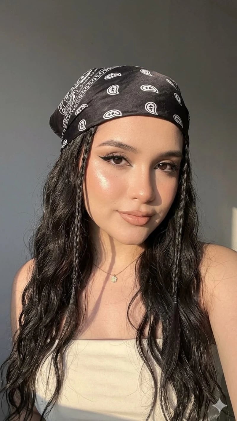 Mid-Back Dark Brown Wavy Hair With Braids and Bandana, Close-Up Take Mid-Back Dark Brown Wavy Hair With Braids and Bandana, Close-Up Take — Classy Bandana Hair