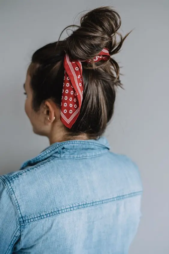 Messy Dark Brown Bun With Red Floral Bandana Messy Dark Brown Bun With Red Floral Bandana — Classy Bandana Hair