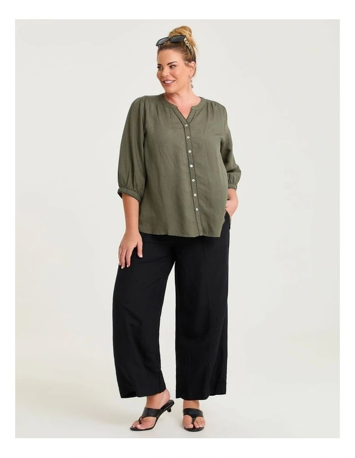 Casual Black Linen Pants With Green Top Casual Black Linen Pants With Green Top — Classy Black Linen Pants Outfit