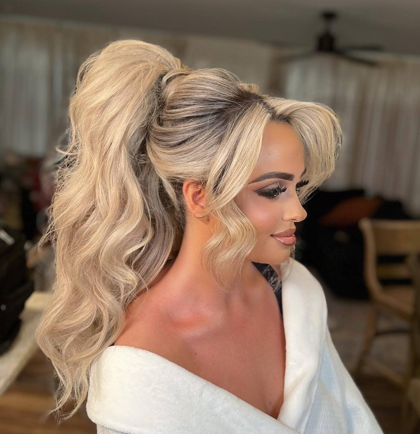 Platinum Blonde Ponytail With Curtain Bangs — Classy Blonde Ponytail