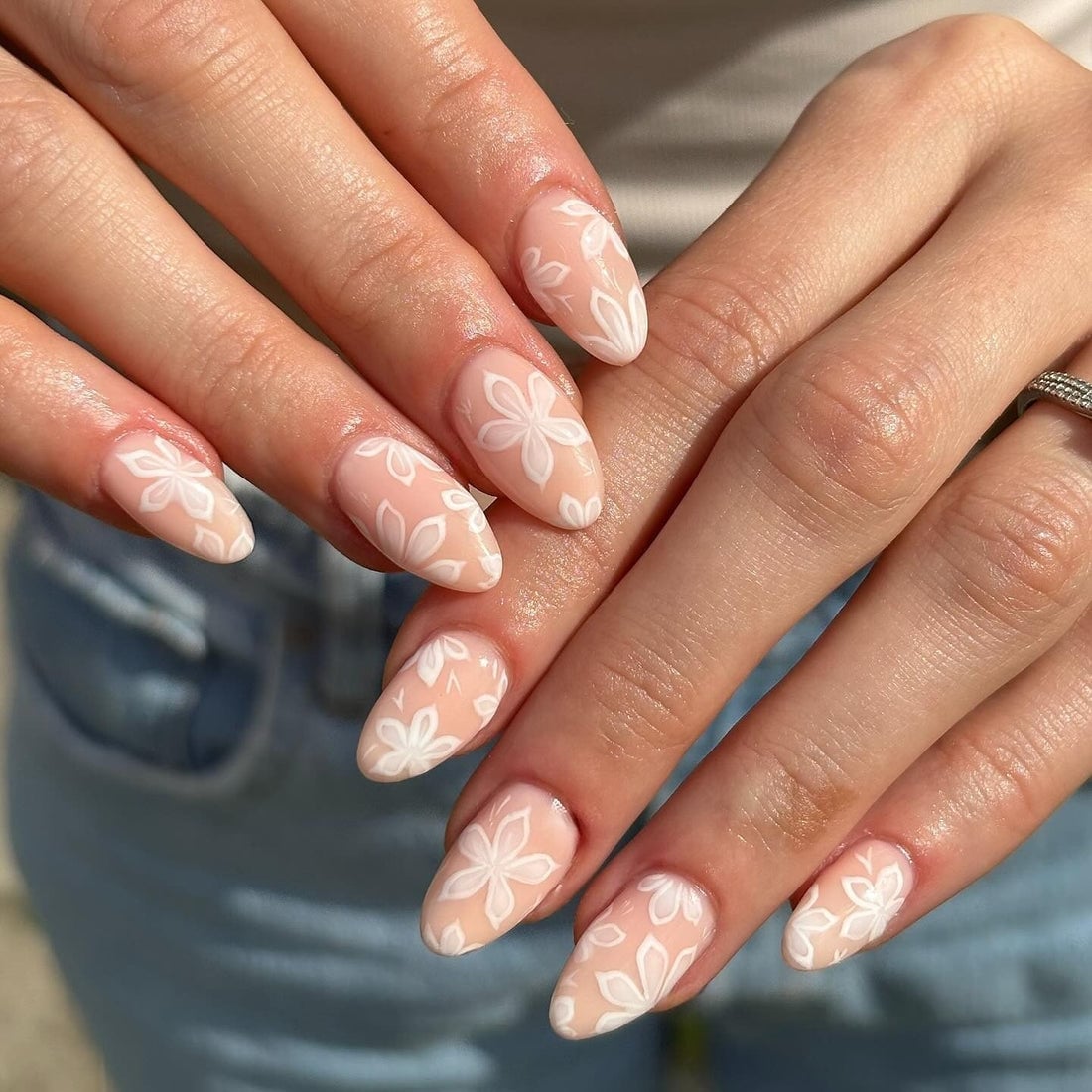 Medium Almond White Floral Patterns Medium Almond White Floral Patterns — Classy Bride Nail