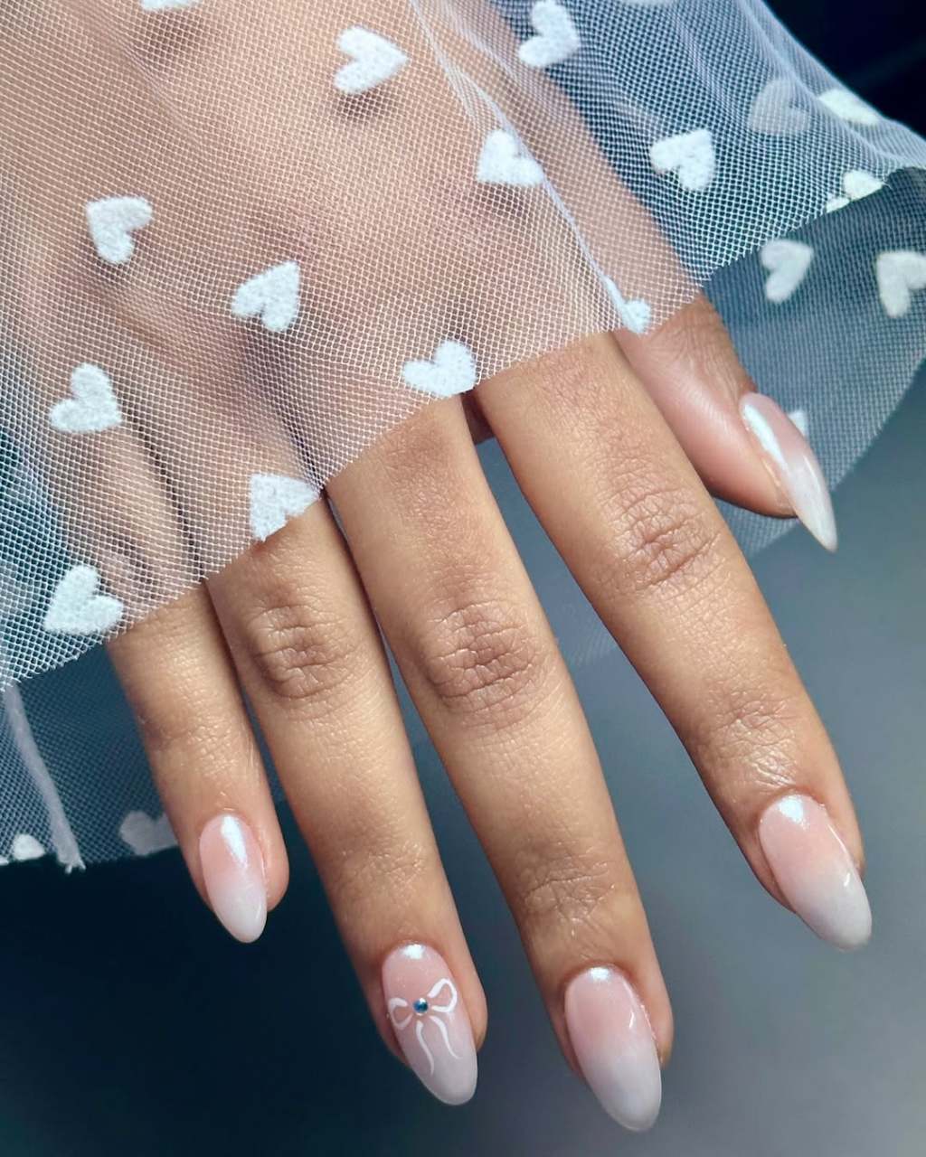 Medium Oval Bow Design Nails Medium Oval Bow Design Nails — Classy Bride Nail