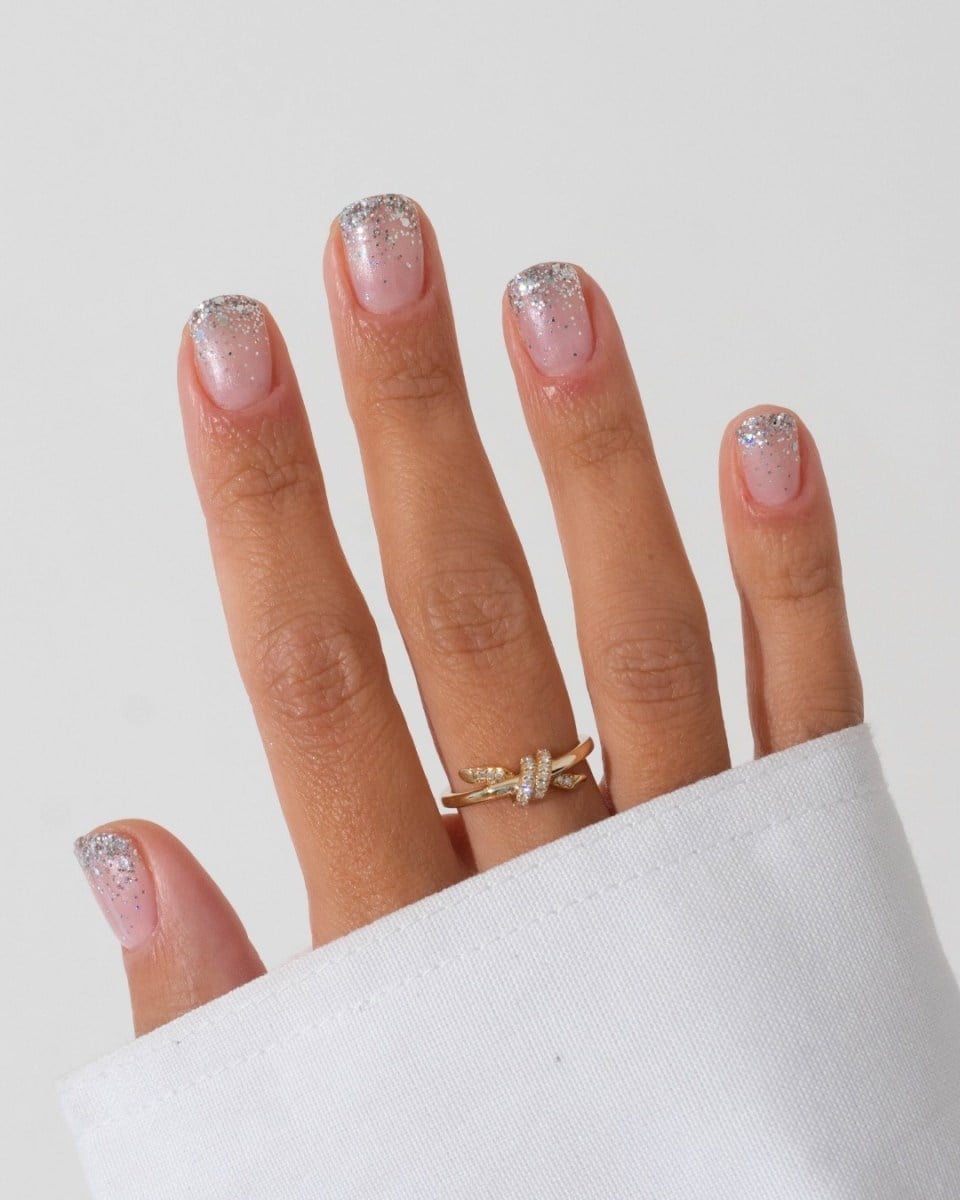 Short Square Silver Glitter Gradient Short Square Silver Glitter Gradient — Classy Bride Nail