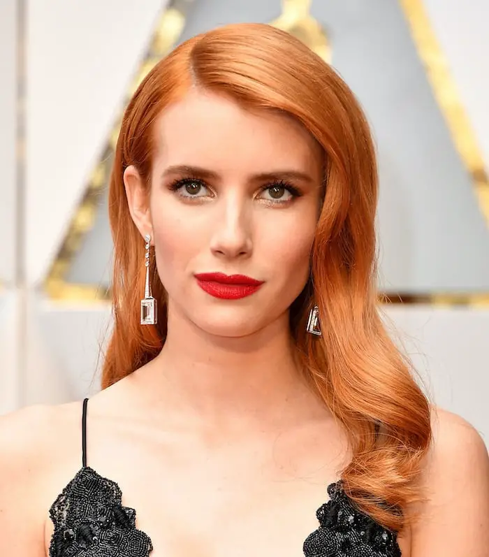 Collarbone Copper Red With Curtain Bangs Collarbone Copper Red With Curtain Bangs — Classy Bright Red Hair