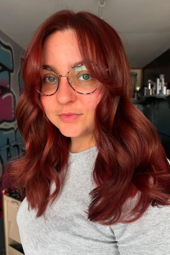 Collarbone Bright Copper Red Loose Waves Collarbone Bright Copper Red Loose Waves — Classy Bright Red Hair