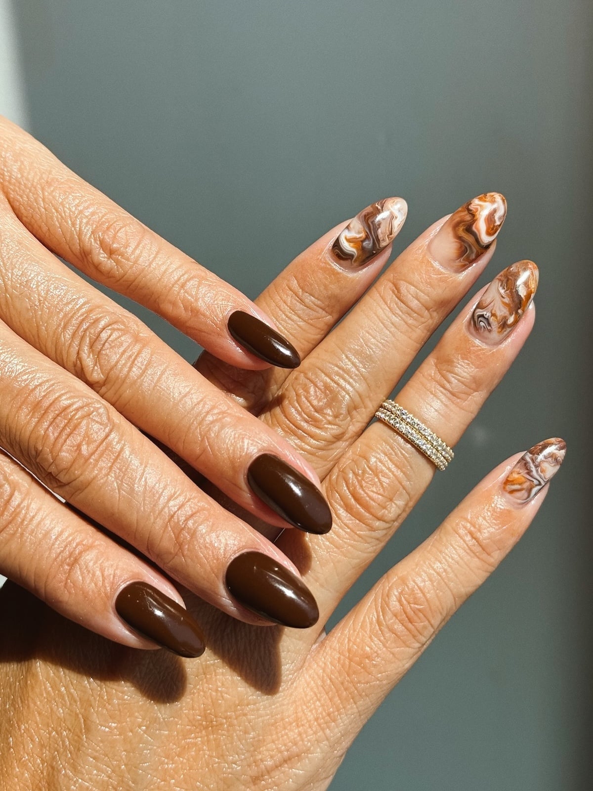 Medium Almond Nails With Abstract Swirls Velvet Finish Medium Almond Nails With Abstract Swirls Velvet Finish — Classy Brown Almond Nails
