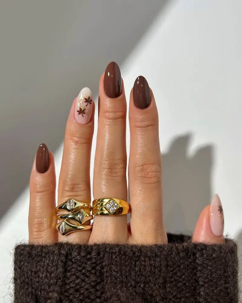 Medium Almond Nails With Gold Leaf Accents Medium Almond Nails With Gold Leaf Accents — Classy Brown Almond Nails