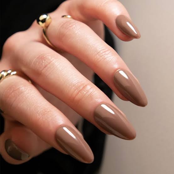 Long Almond Nails In Rich Medium Brown Long Almond Nails In Rich Medium Brown — Classy Brown Almond Nails