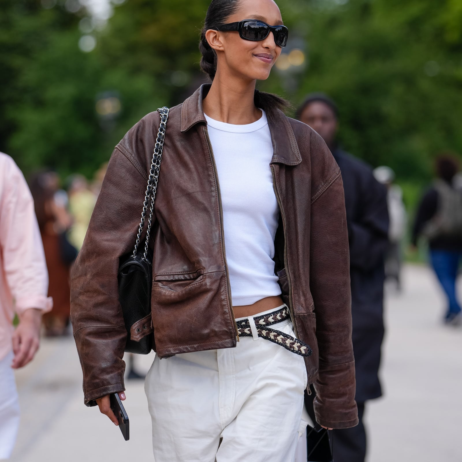 Relaxed Brown Leather Jacket with White Trousers Relaxed Brown Leather Jacket with White Trousers — Classy Brown Leather Jacket Outfit
