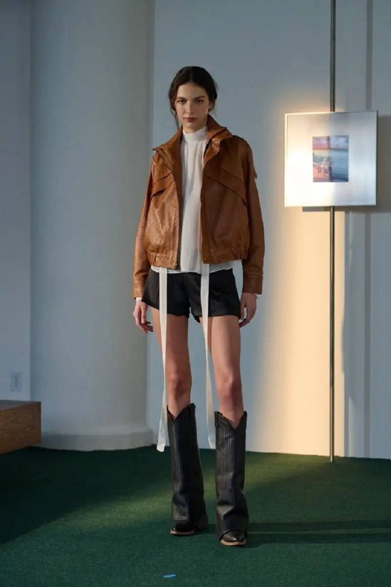 Oversized Brown Leather Jacket with White Top and Shorts Oversized Brown Leather Jacket with White Top and Shorts — Classy Brown Leather Jacket Outfit