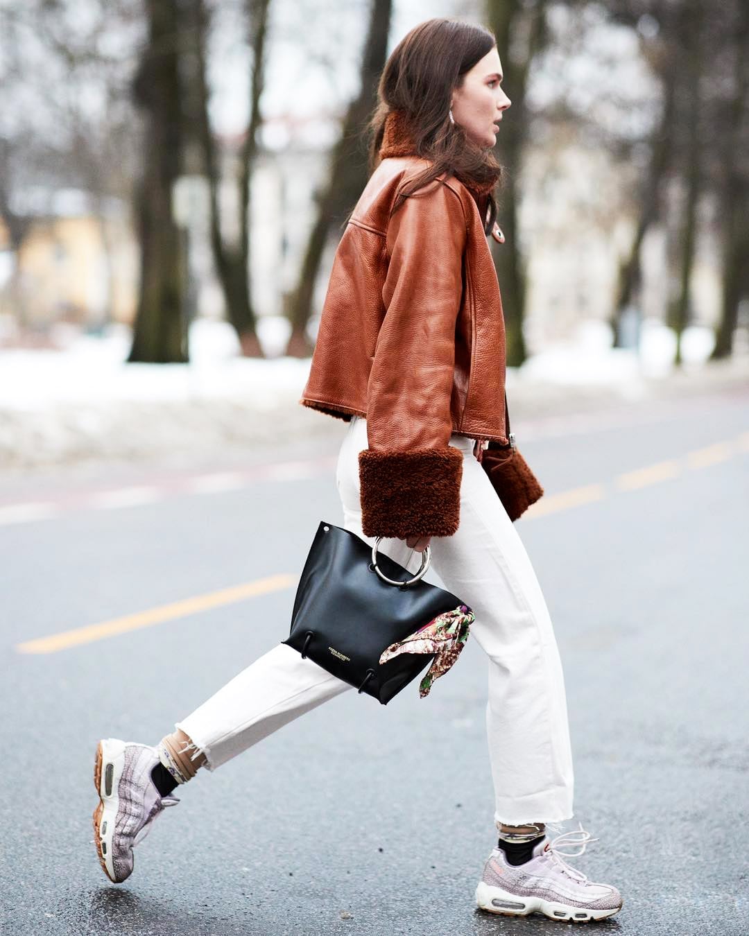 Relaxed Brown Leather Jacket with Fur Cuffs and White Jeans Relaxed Brown Leather Jacket with Fur Cuffs and White Jeans — Classy Brown Leather Jacket Outfit