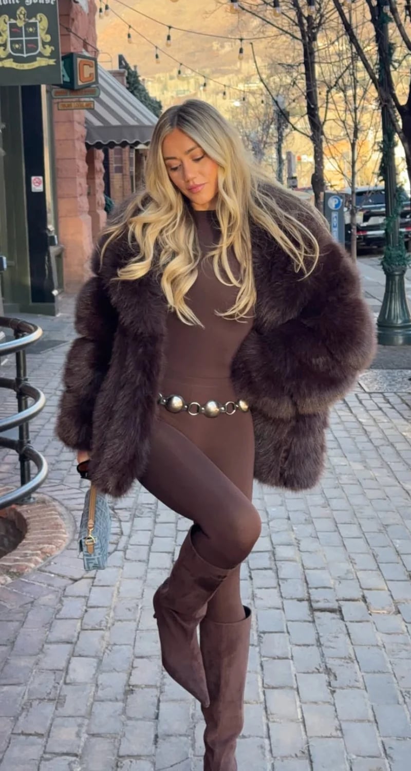 Chic Brown Jumpsuit with Faux Fur Coat Chic Brown Jumpsuit with Faux Fur Coat — Classy Brown Leggings Outfit