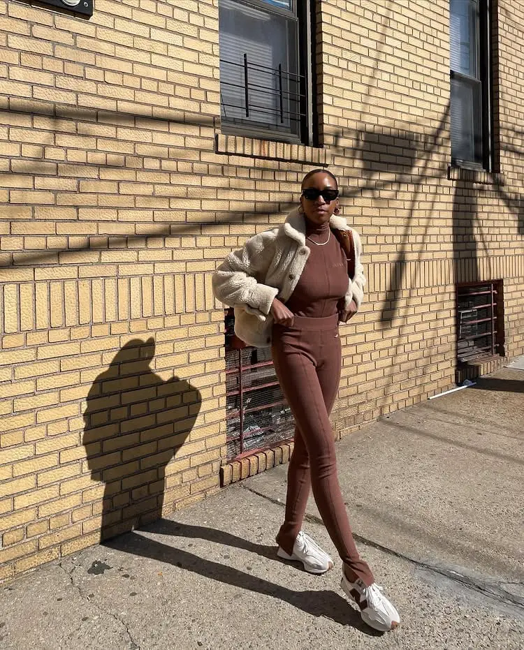 Monochromatic Brown Ribbed Knit Set with Fuzzy Jacket Monochromatic Brown Ribbed Knit Set with Fuzzy Jacket — Classy Brown Leggings Outfit