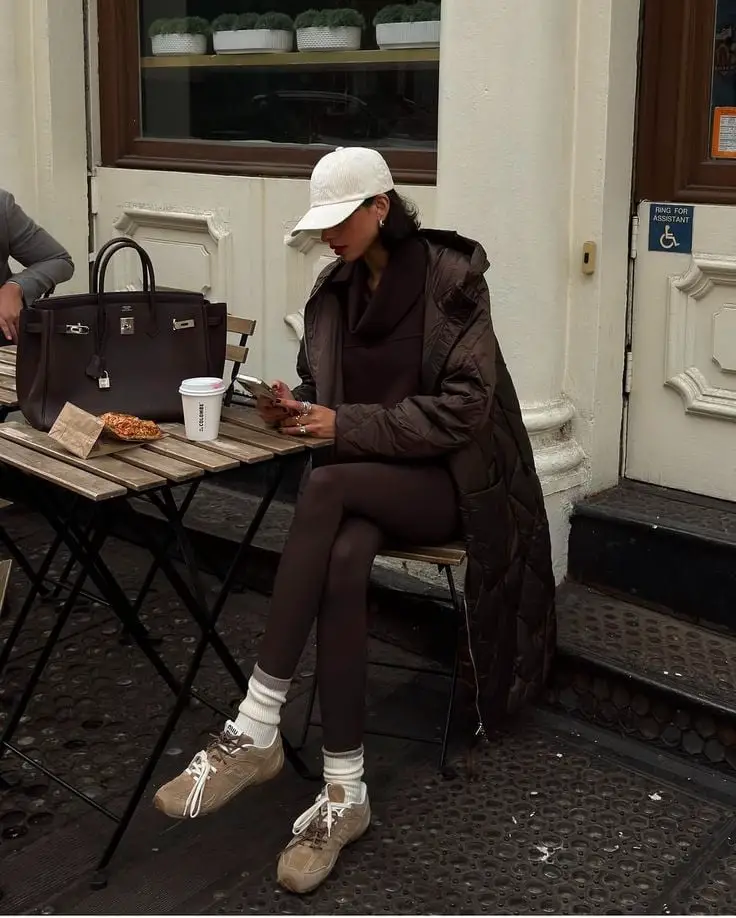 Classy Brown Puffer Coat and Leggings Outfit Classy Brown Puffer Coat and Leggings Outfit — Classy Brown Leggings Outfit