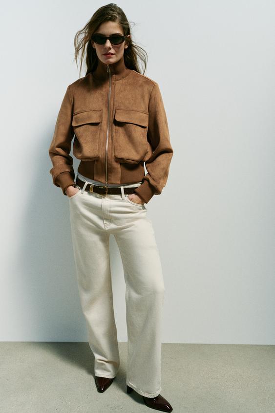 Relaxed Bomber Jacket With Cream Jeans — Classy Brown Suede Jacket Outfit