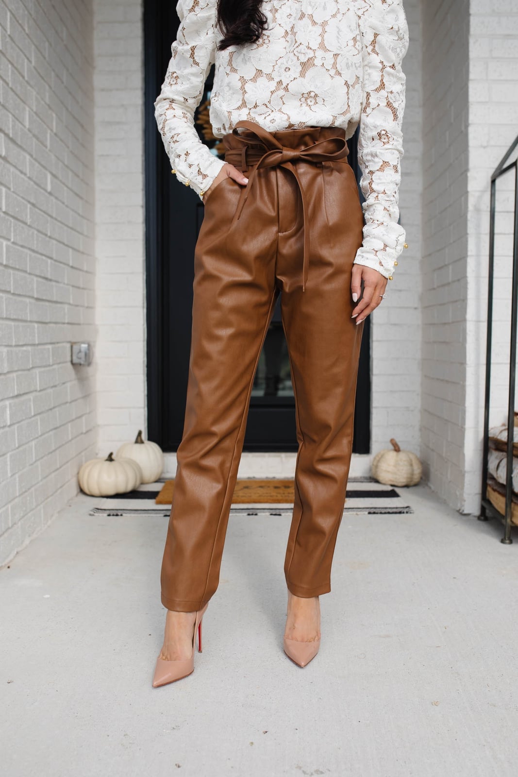 High-waisted Brown Leather Straight-Leg Trousers with a White Lace Top High-waisted Brown Leather Straight-Leg Trousers with a White Lace Top — Classy Brown Trousers Outfit