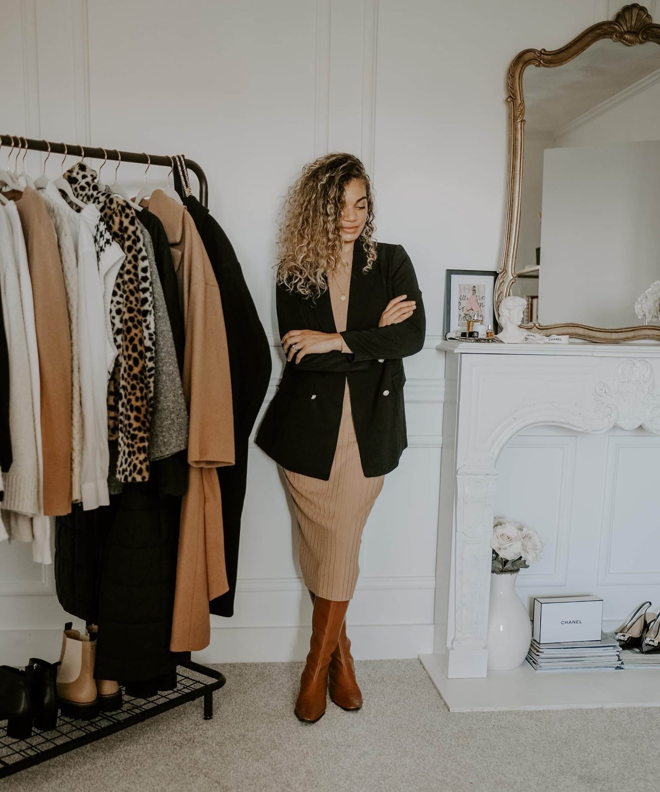 Black Oversized Blazer Over Beige Knit Midi Dress, Close-Up Take Black Oversized Blazer Over Beige Knit Midi Dress, Close-Up Take — Classy Business Outfits