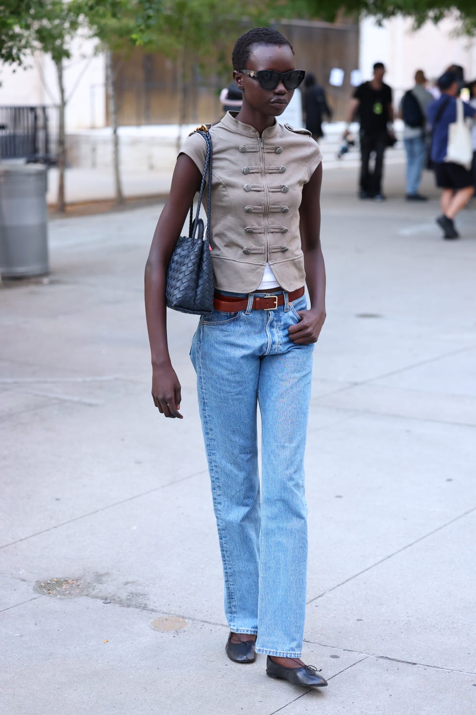 Taupe Military-Style Vest Adds Utilitarian Detail Taupe Military-Style Vest Adds Utilitarian Detail — Classy Capsule Wardrobe