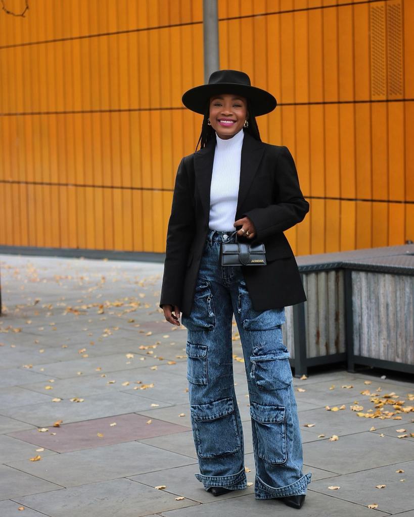 Black Blazer and Wide Leg Denim Jeans Black Blazer and Wide Leg Denim Jeans — Classy Casual Concert Outfit