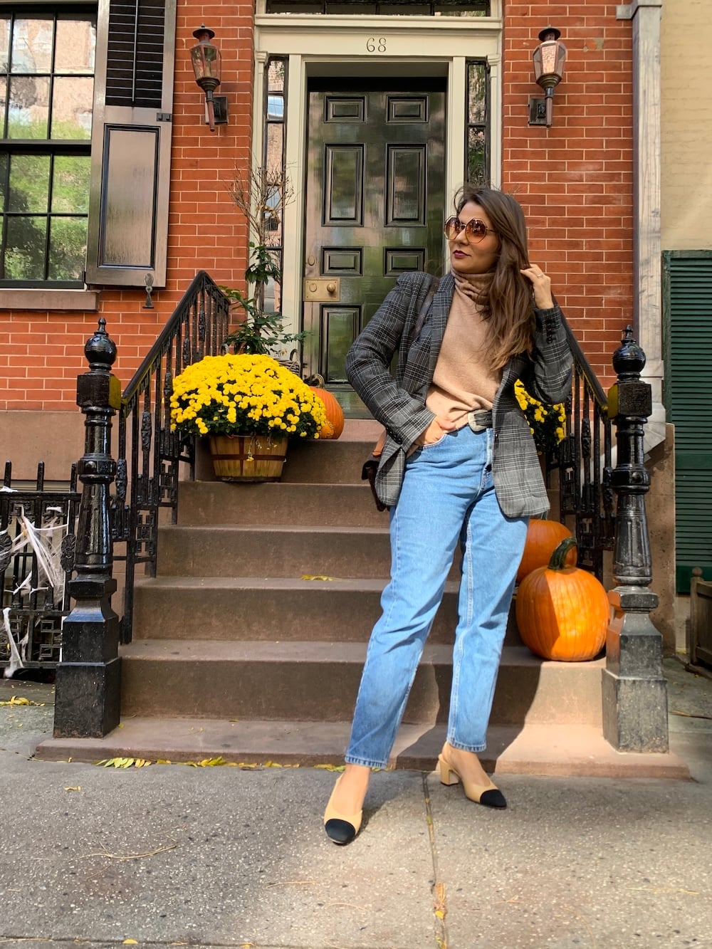 Light Wash Jeans with Plaid Blazer and Block Heels — Classy Casual Jeans Outfit