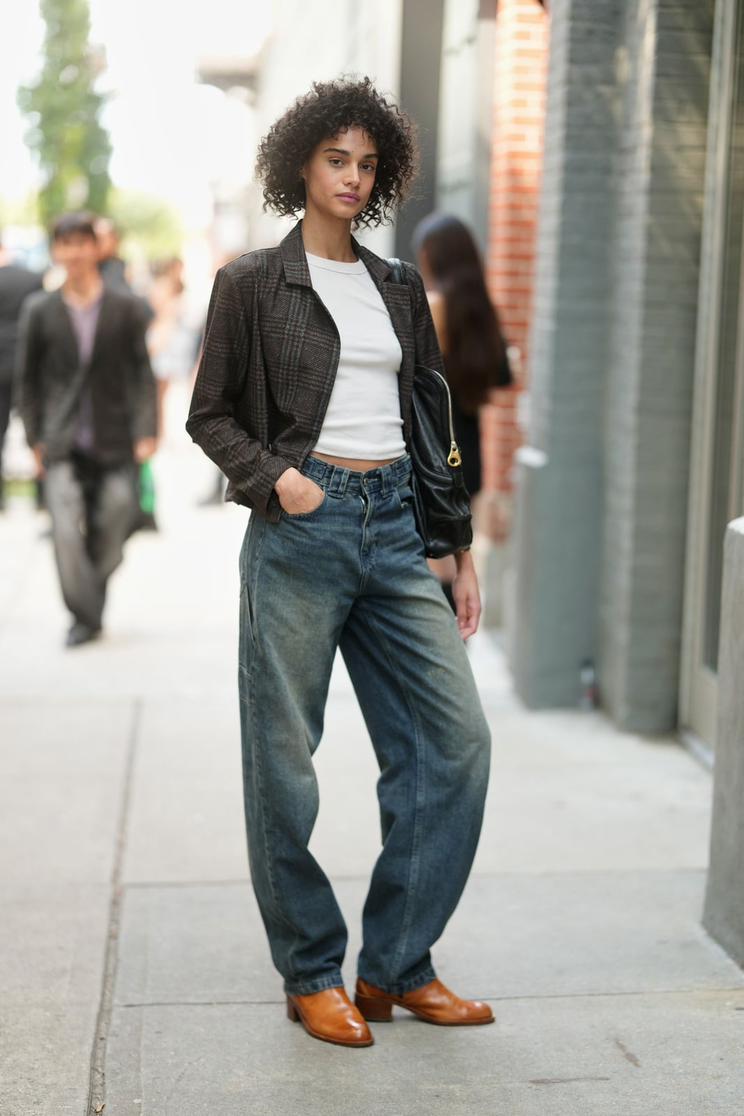 Baggy Jeans with Plaid Blazer and Ankle Boots — Classy Casual Jeans Outfit