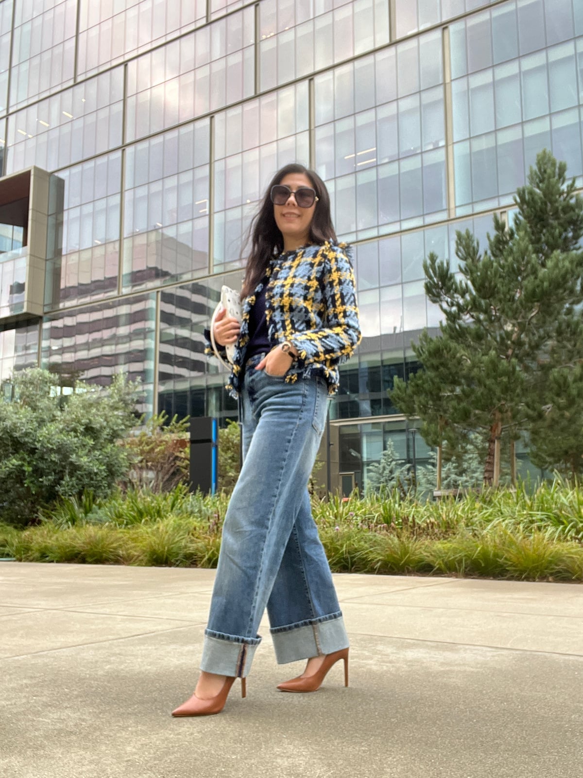 Cuffed Wide Leg Jeans with Textured Blazer — Classy Casual Jeans Outfit