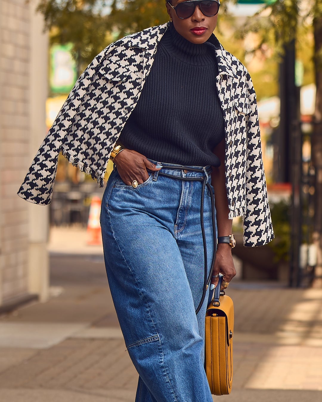 Wide Leg Jeans with Houndstooth Jacket and Yellow Handbag — Classy Casual Jeans Outfit