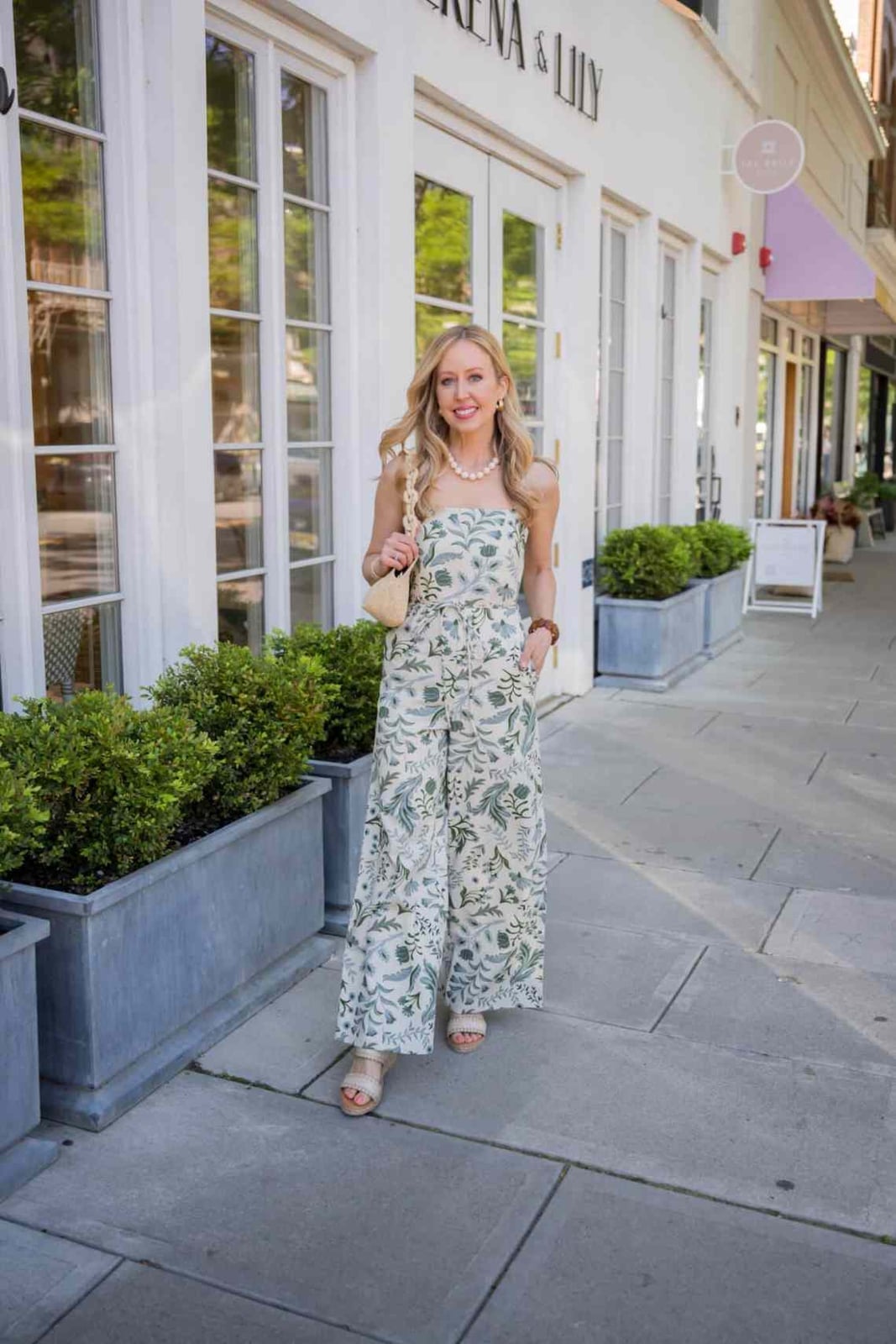Floral Print Jumpsuit With Pearl Necklace Floral Print Jumpsuit With Pearl Necklace — Classy Casual Party Outfit