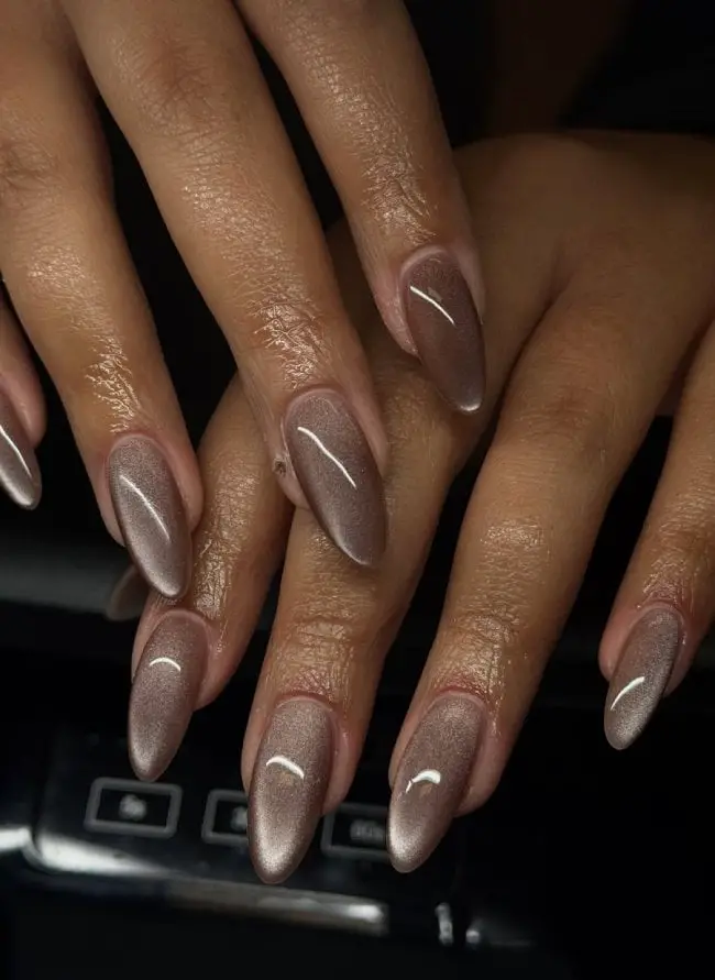 Shimmery Taupe Brown Cat-Eye Almond Nails Shimmery Taupe Brown Cat-Eye Almond Nails — Classy Chocolate Nails