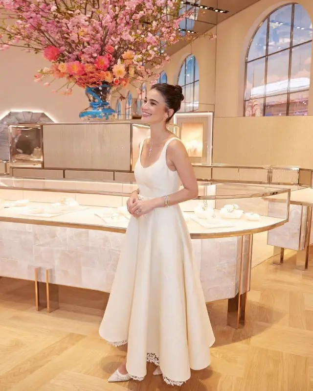 Ivory Satin Dress With Scoop Neckline And Lace Trim Ivory Satin Dress With Scoop Neckline And Lace Trim — Classy Cocktail Attire for Women