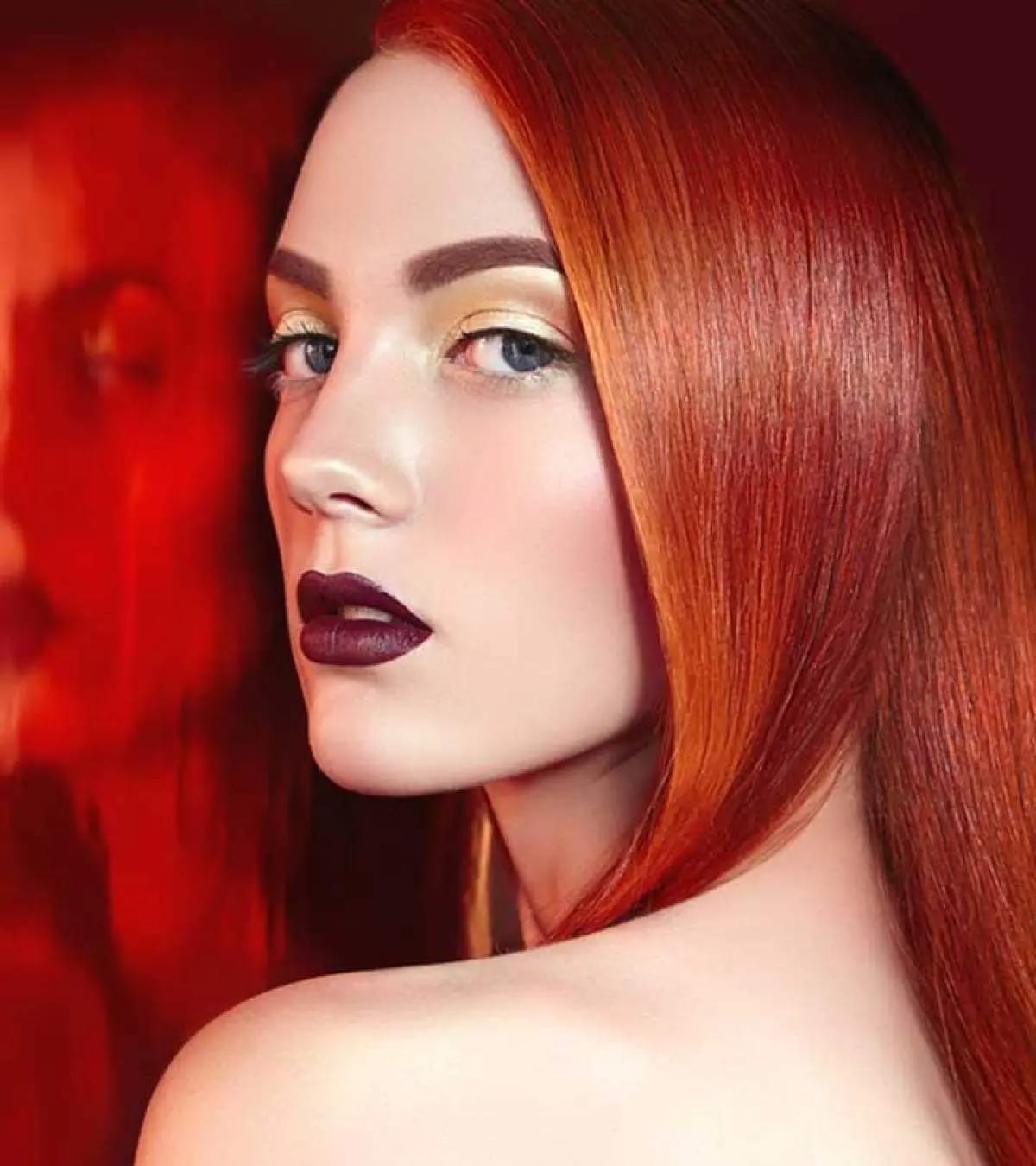 Vibrant Copper Mid-Back Voluminous Waves — Classy Copper Hair Color