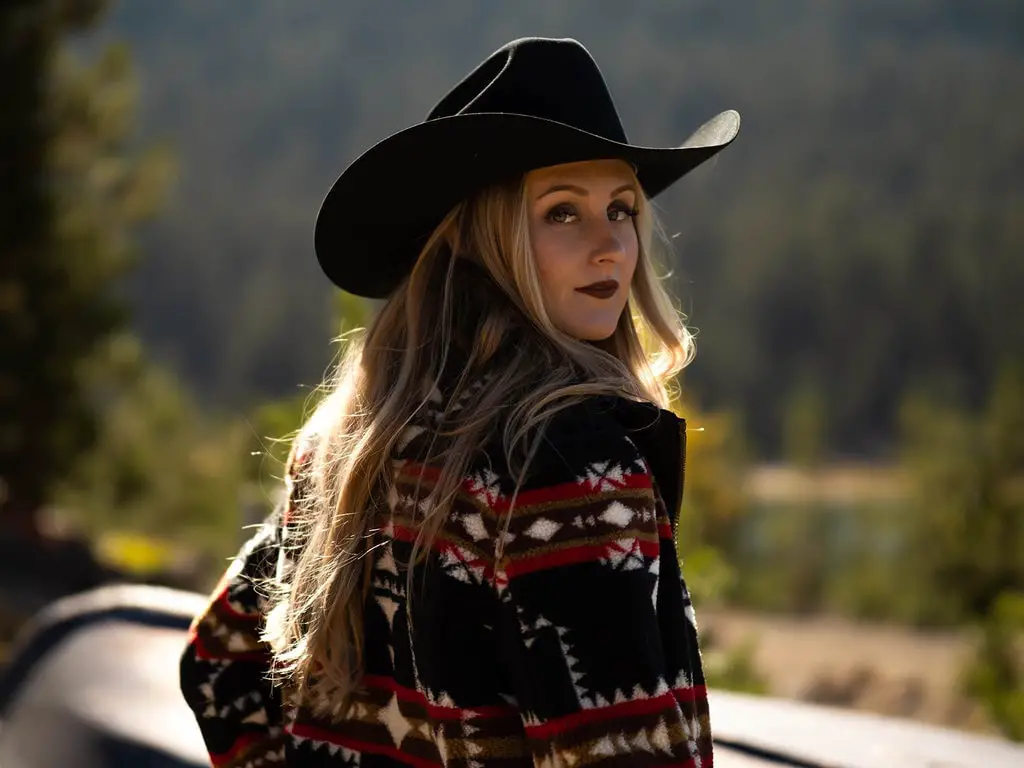 Southwestern Patterned Fleece Jacket Southwestern Patterned Fleece Jacket — Classy Cowgirl Outfits