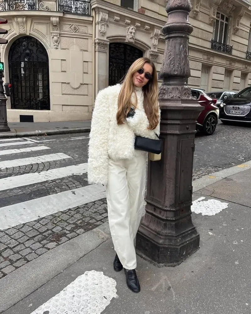 Textured Cream Faux Fur Jacket With Turtleneck Textured Cream Faux Fur Jacket With Turtleneck — Classy Cream Outfits