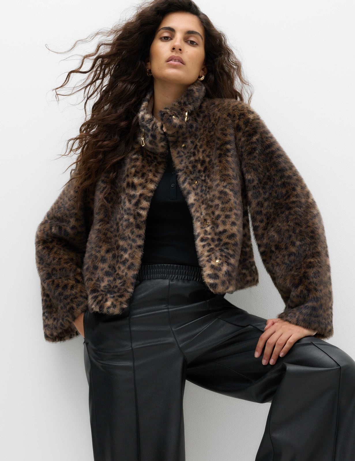 Leopard Print Faux Fur Jacket With Polo — Classy Cropped Jacket Outfits