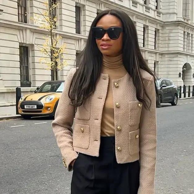Beige Cropped Tweed Jacket With Turtleneck — Classy Cropped Jacket Outfits