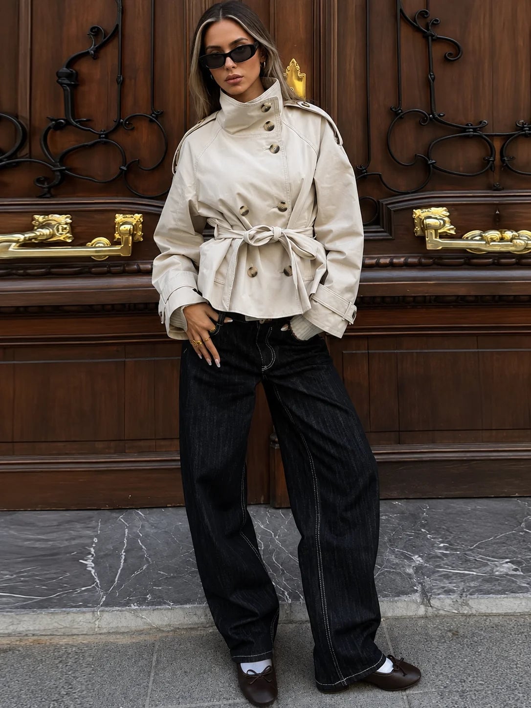 Beige Cropped Trench Jacket Outfit — Classy Cropped Jacket Outfits